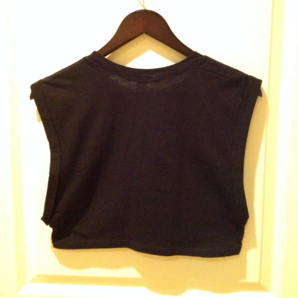Crop Top - Picture 2 of 4